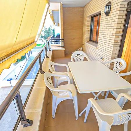 Paradis 33 Only Families Apartment Cambrils